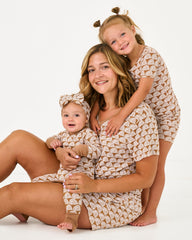 Rust Rainbows Women's Short Sleeve Pajama Top